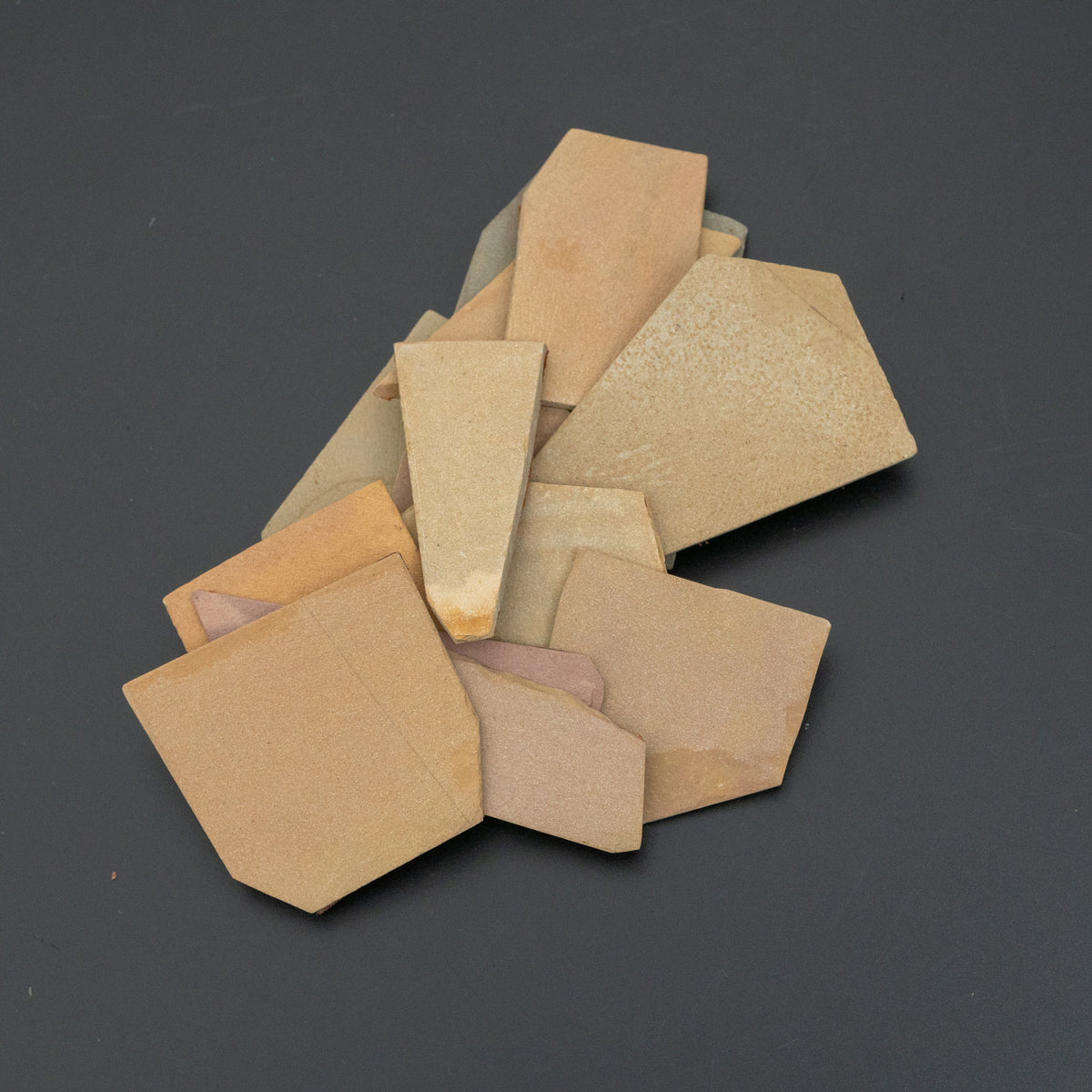 Hitohira Picked Narutaki Jizuya Finger Stone 100g (with Washi Paper) - HITOHIRA