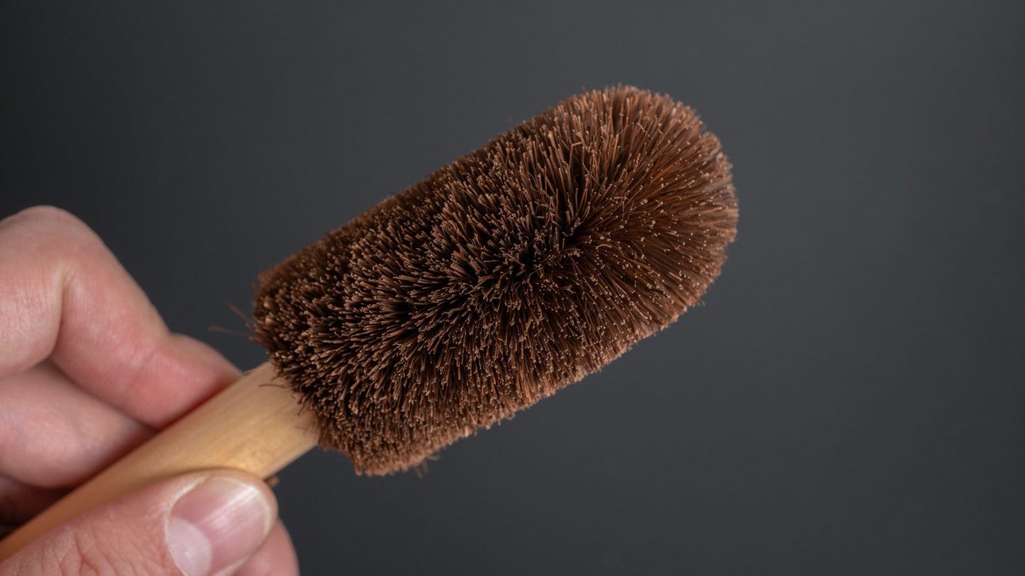Kanaya Tawashi Brush with Handle (Palm) - HITOHIRA