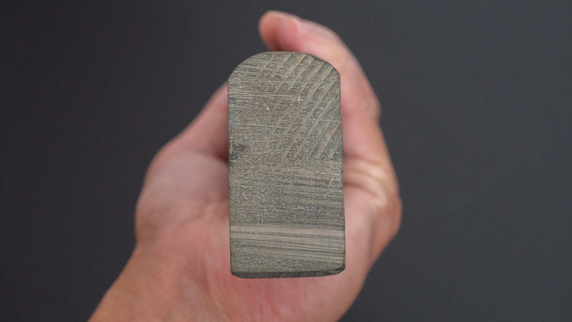 Hitohira Aoto Half Round Natural Stone