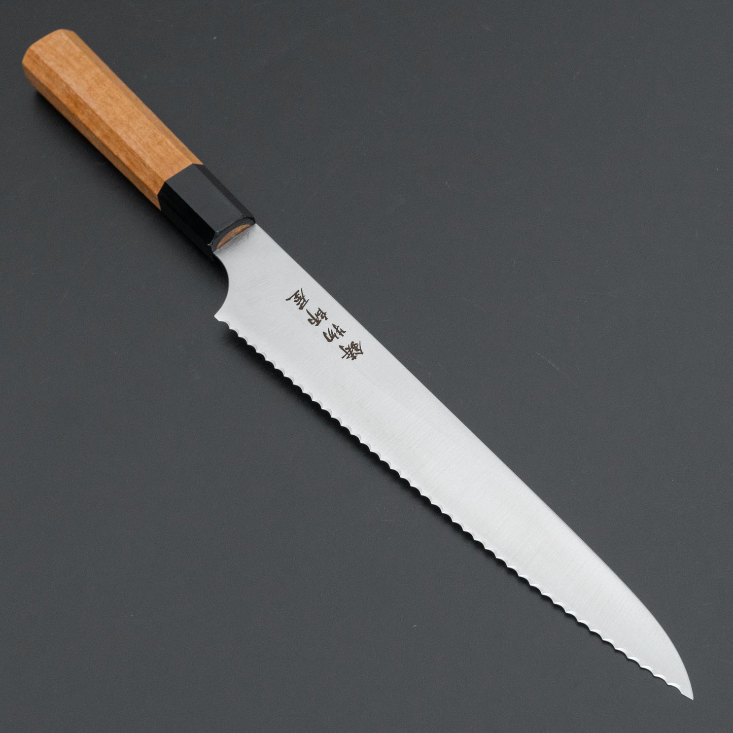 Hitohira Imojiya TH Stainless Bread Knife 240mm Teak Handle (Wa)
