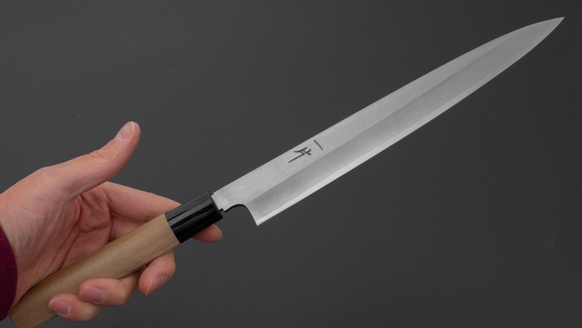 Hitohira Carbon Yanagiba 240mm Ho Wood Handle