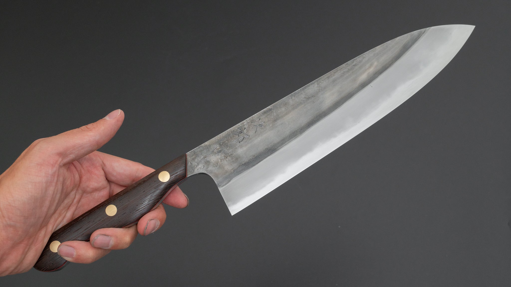 かじや次郎 鎚目 洋式 牛刀 240mm 鉄刀木柄 (#624) – HITOHIRA