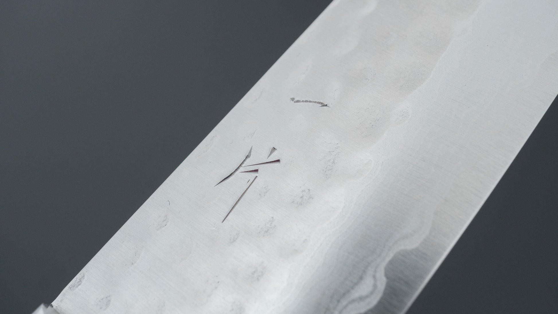 Hitohira NM V10 Tsuchime Damascus Santoku 130mm Blue Pakka Handle