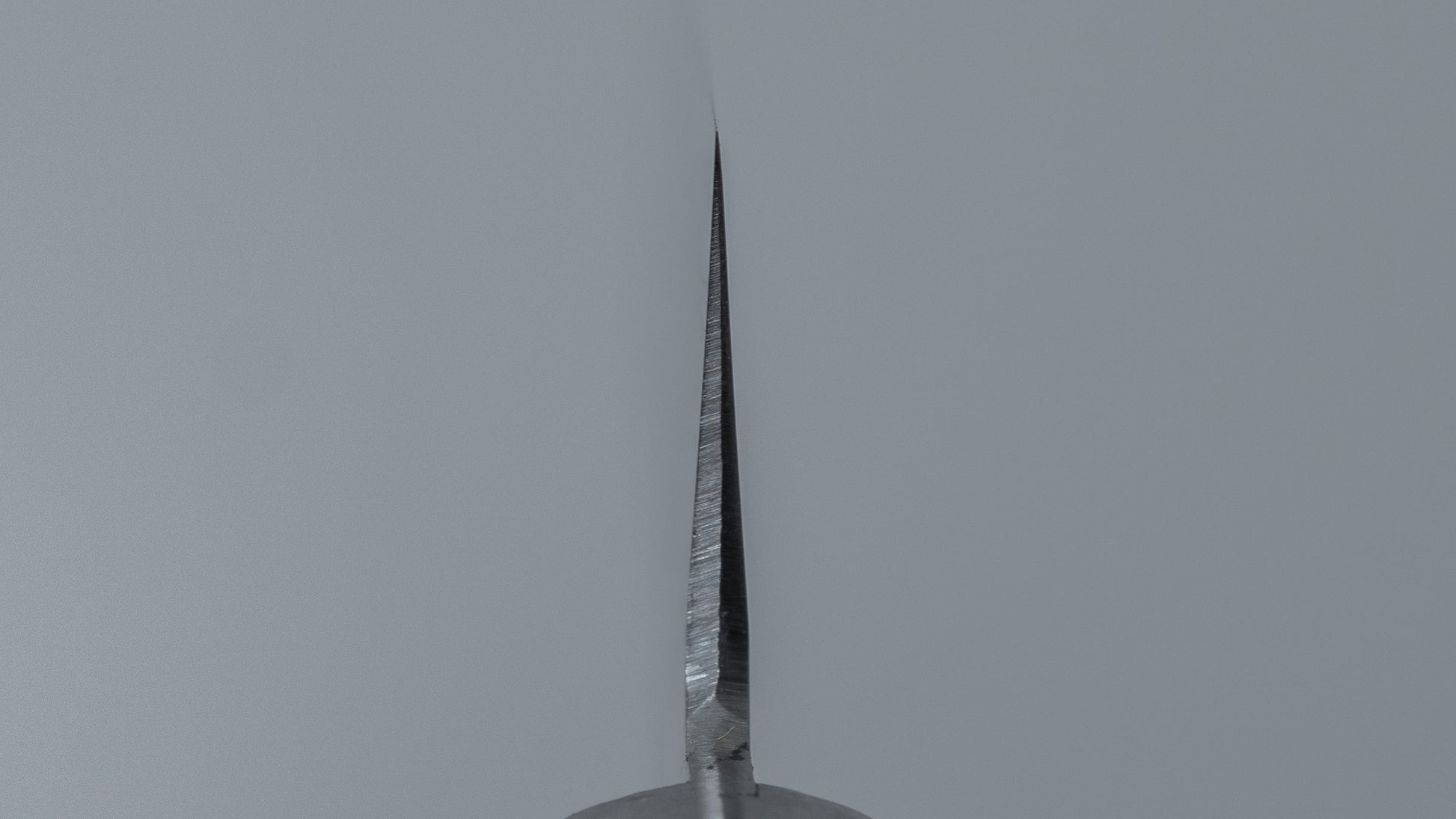 Hitohira NM V10 Tsuchime Damascus Santoku 130mm Blue Pakka Handle