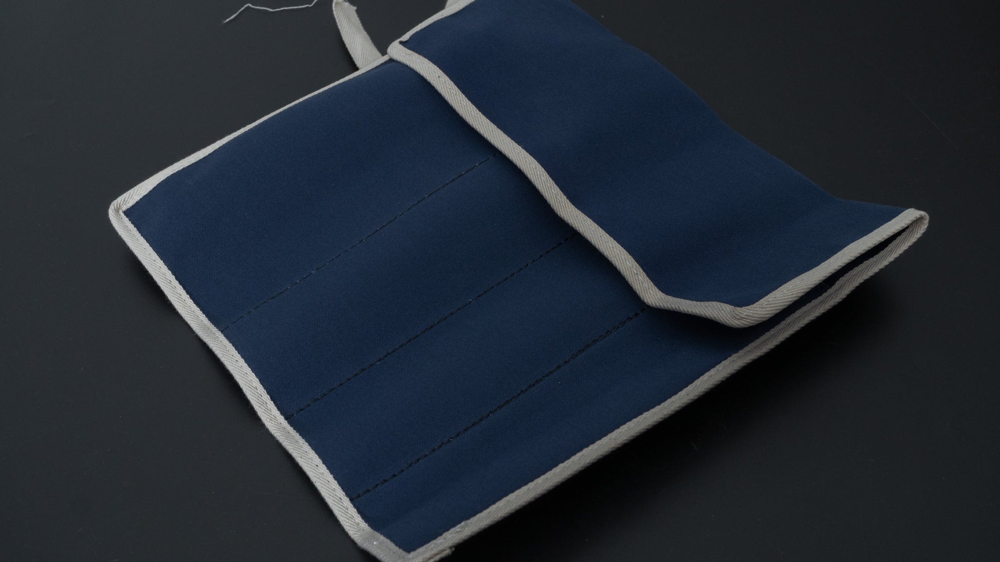 Hitohira 4 Pockets Canvas Knife Roll Navy