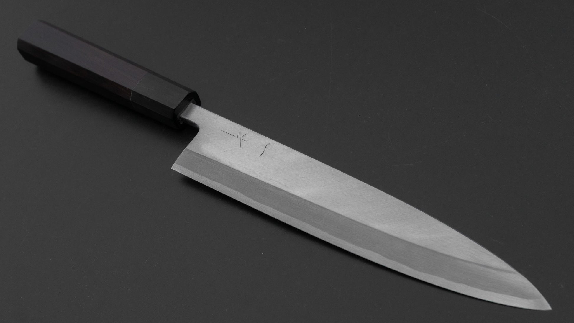 Hitohira Kikuchiyo Manzo Blue #2 Mioroshi Deba 210mm Ebony Handle (Saya)