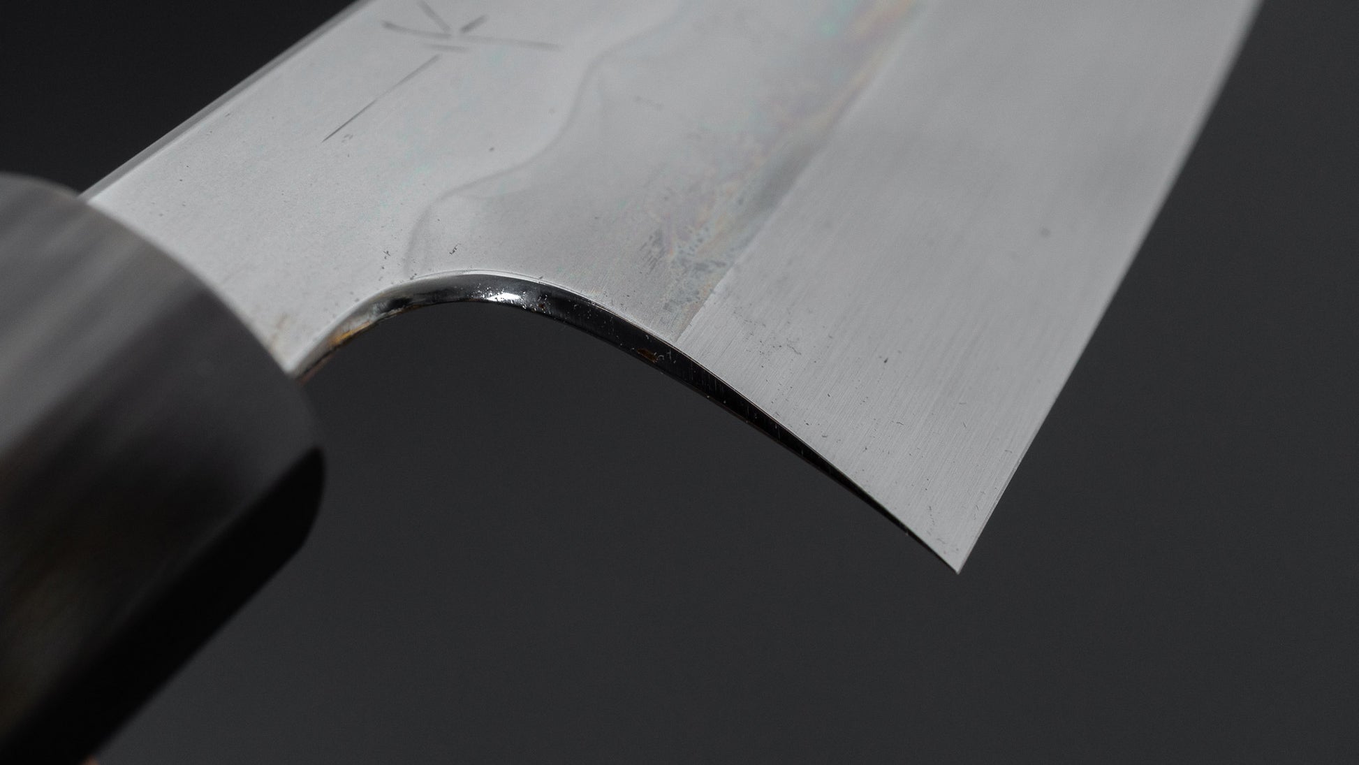 Hitohira Togashi White #1 Notaremon Mizu Honyaki Santoku 180mm Taihei Makassar Ebony Handle (#130/ Saya)