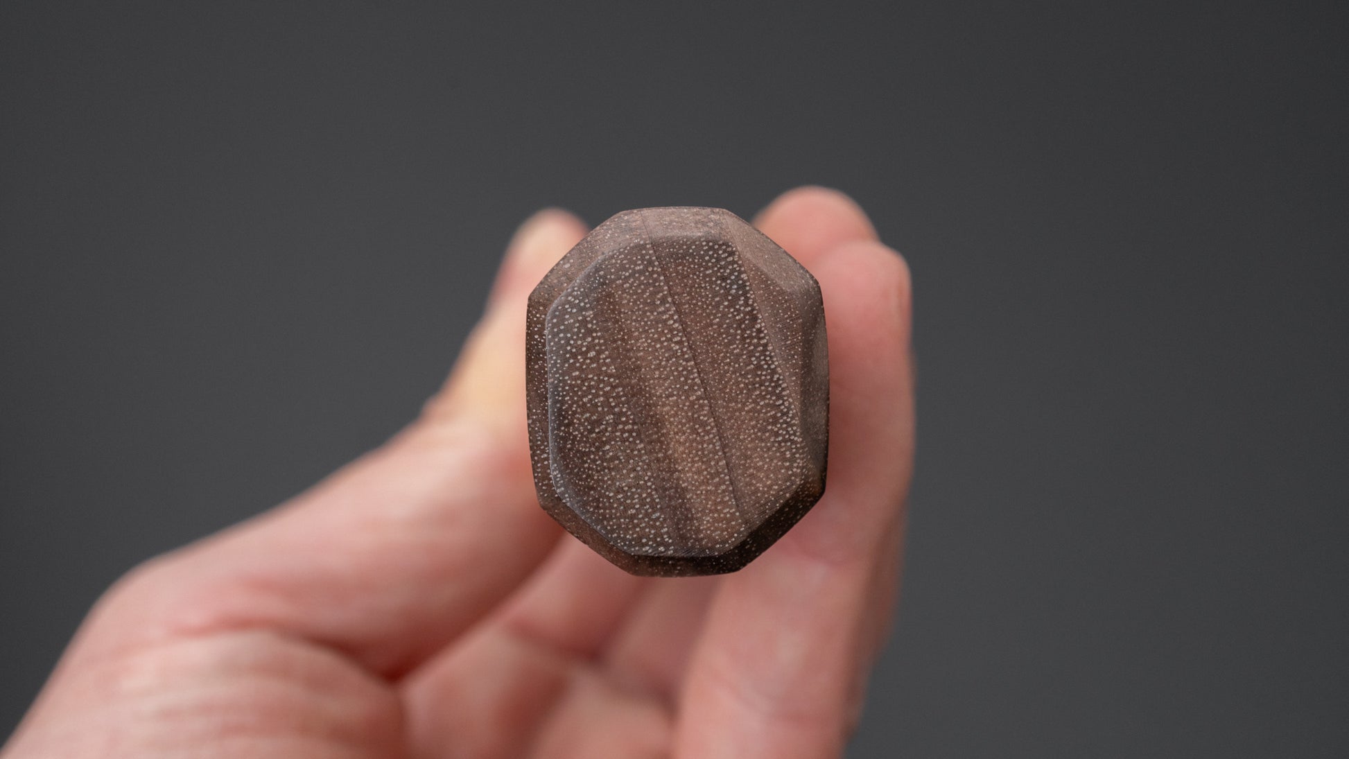 Hitohira Futana White #1 Migaki Tsuchime Santoku 170mm Walnut Handle