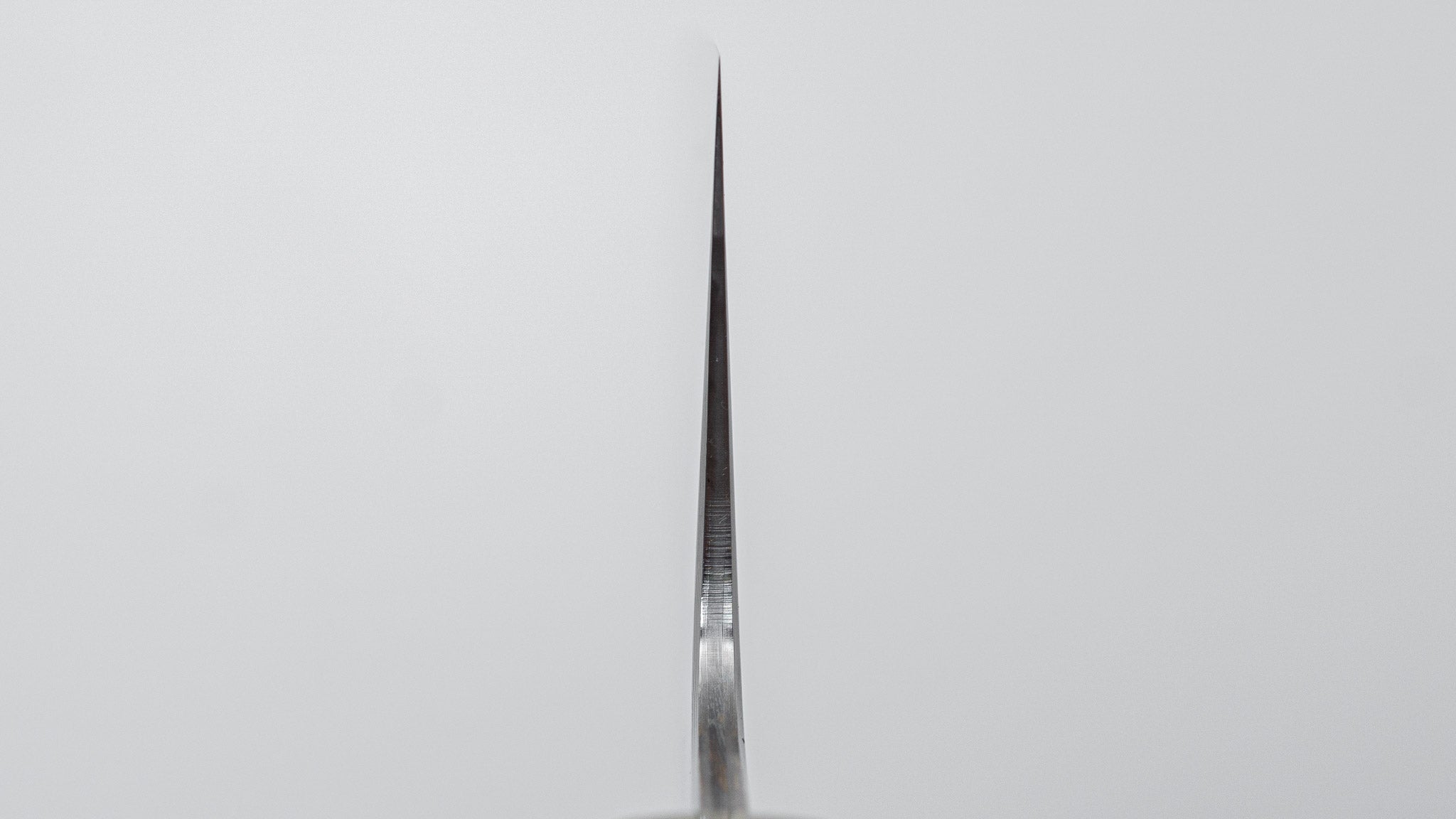 ひとひら 中川 以蔵 SG STRIX 牛刀 210mm 黒檀柄 – HITOHIRA