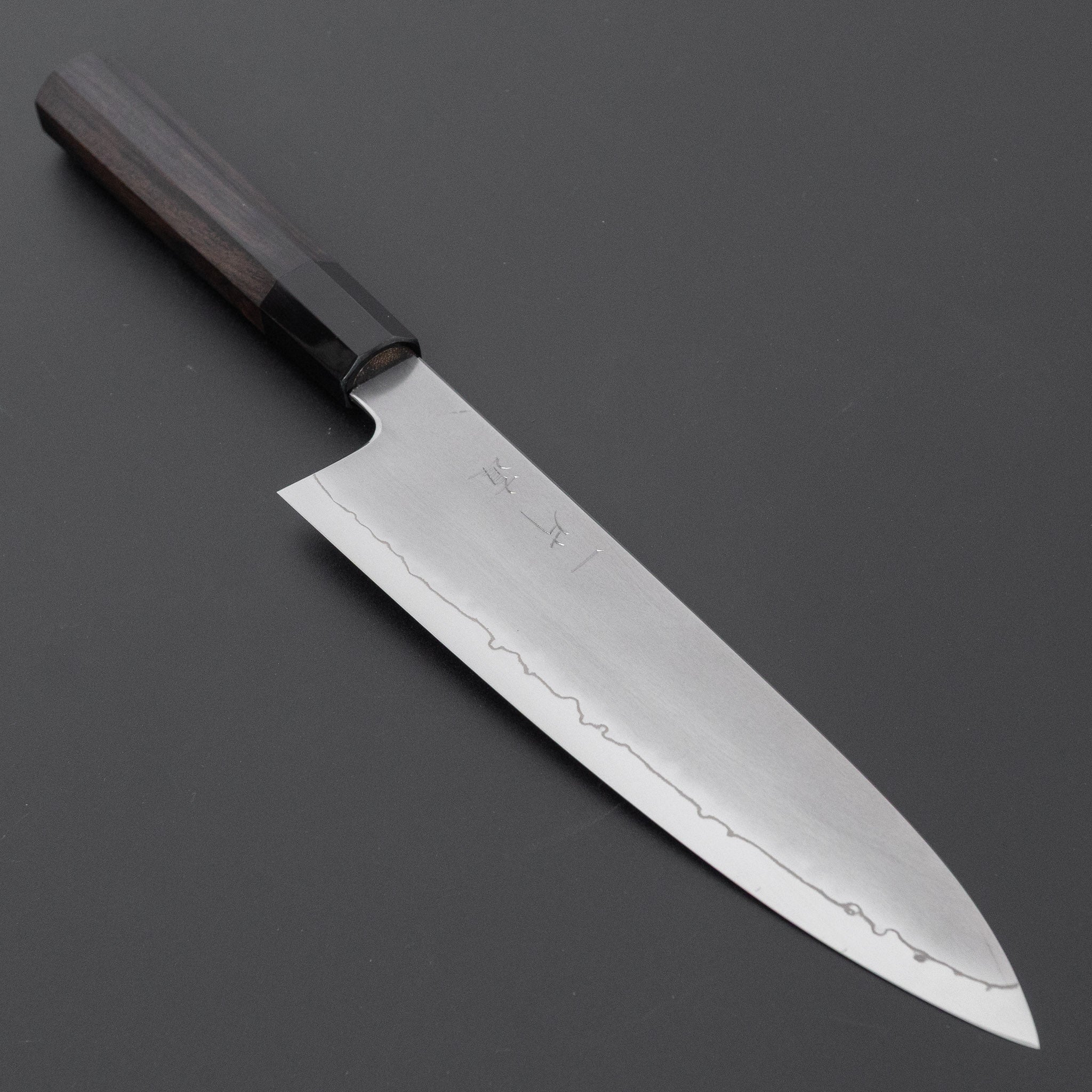 ひとひら 直 SG2 霞 牛刀 210mm 黒檀柄 – HITOHIRA