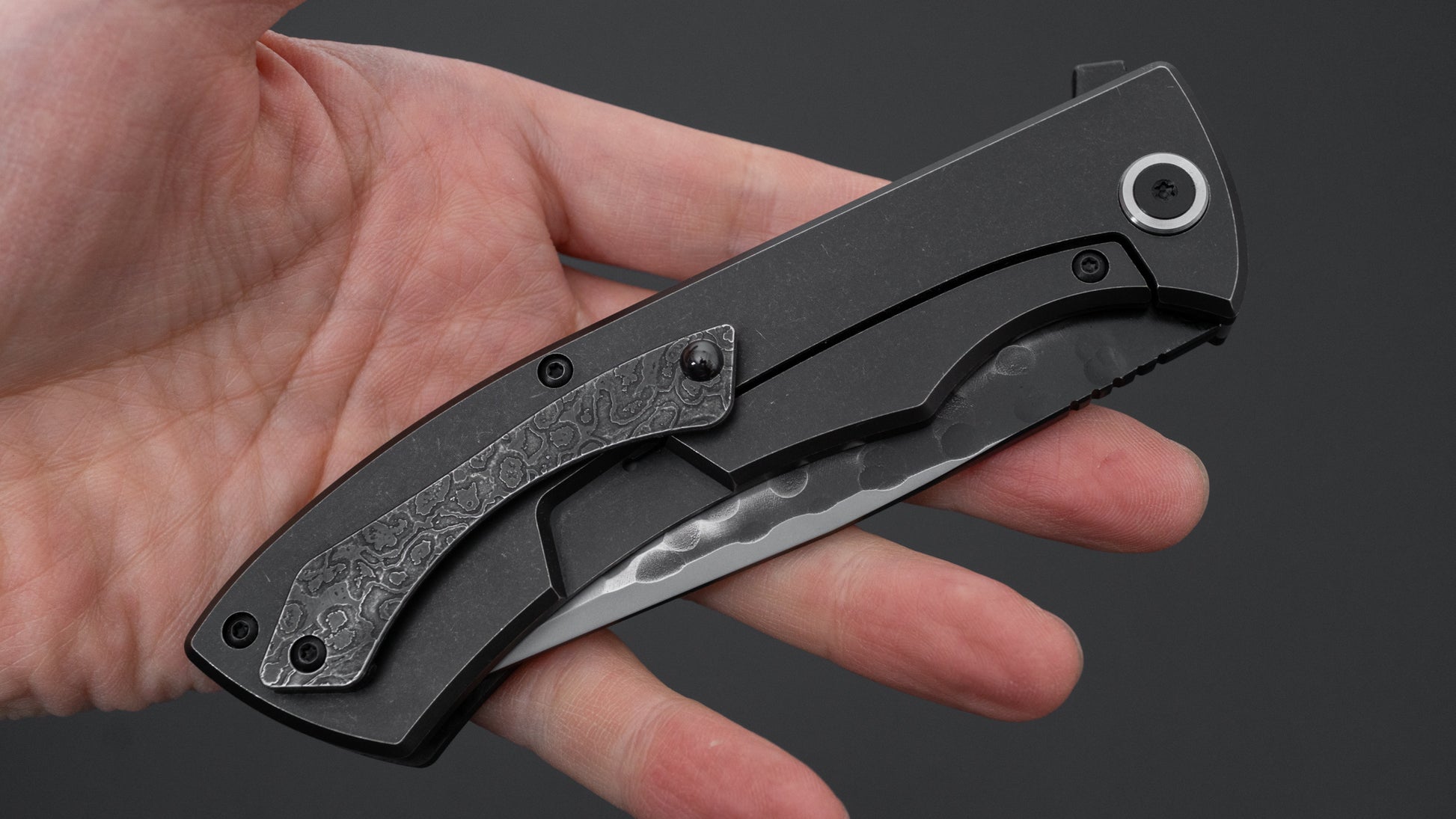 Nigara SG2 Folding Knife Carbon Fiber Handle