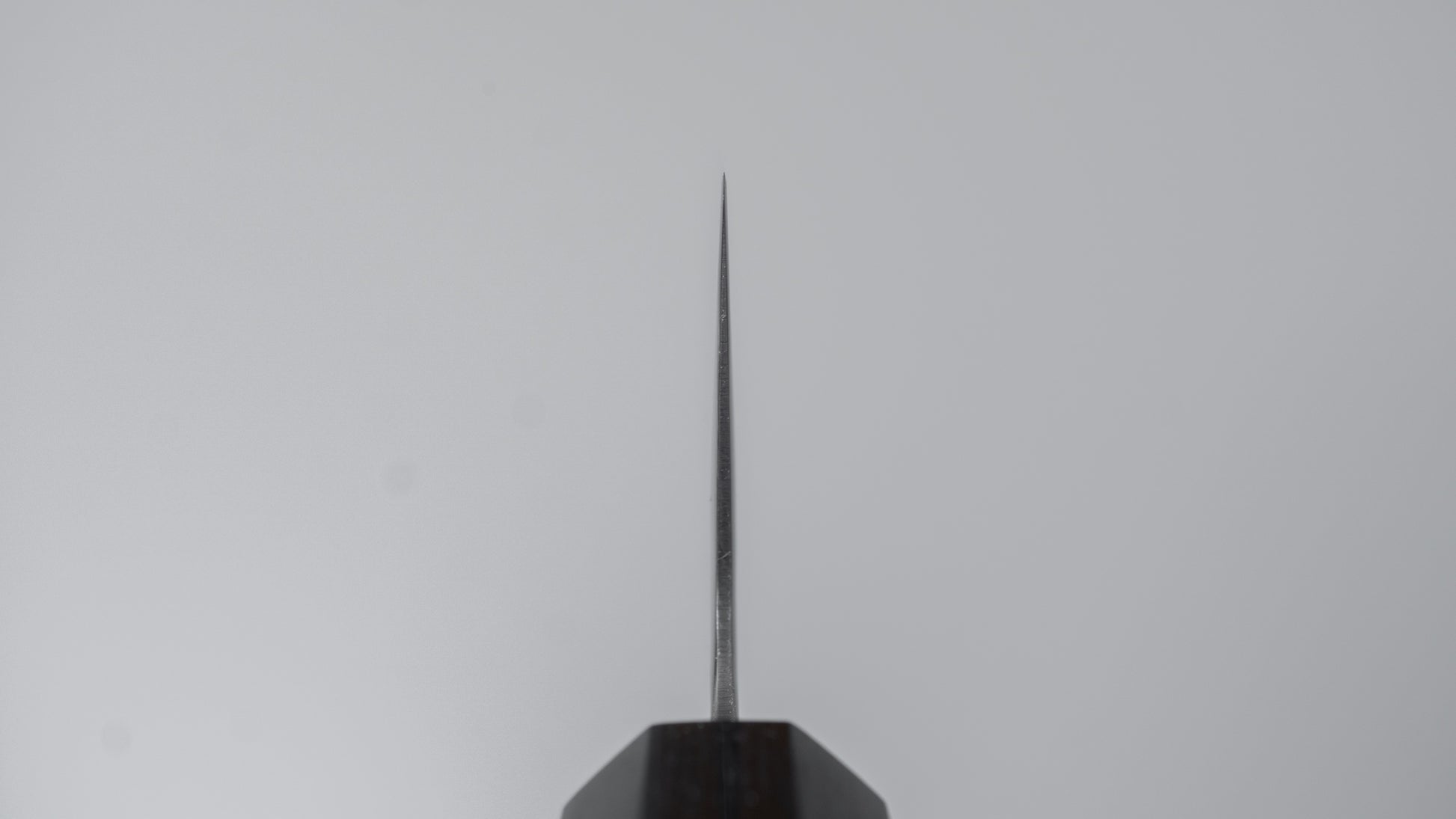 Hitohira Futana S3 Tsuchime Damascus Santoku 170mm Walnut Handle