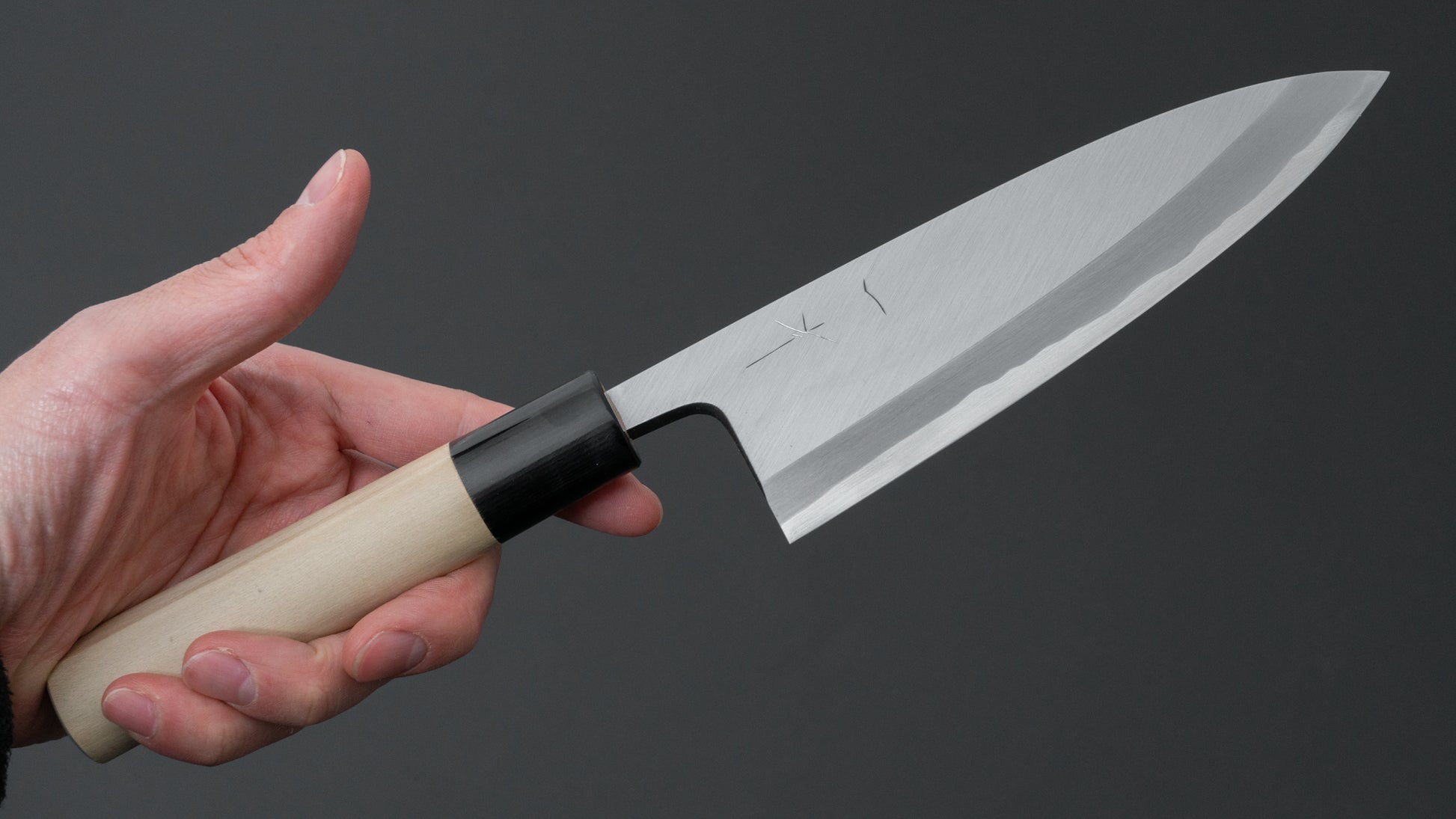 Hitohira Togashi White #2 Deba 150mm Ho Wood Handle (D-Shape/ Saya)
