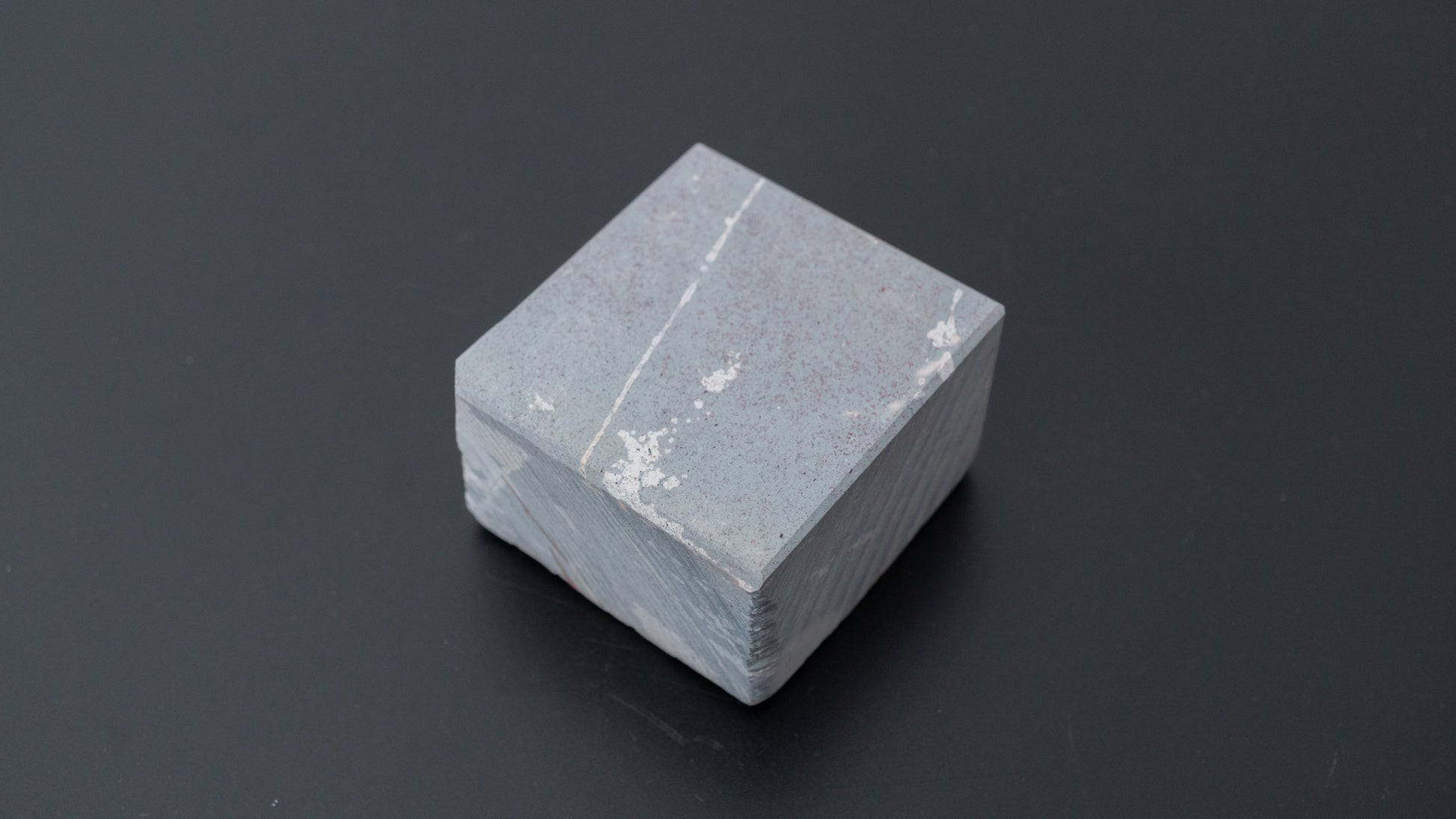 Hitohira Uchigumori Nagura Natural Stone 150-200g