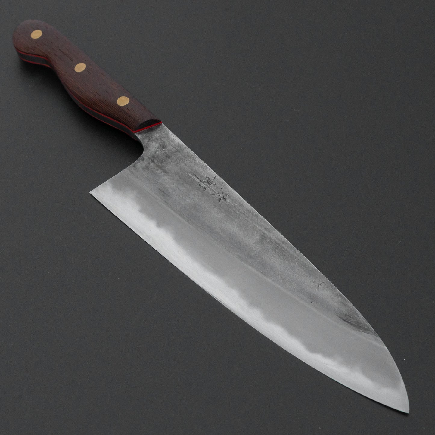 かじや次郎 鎚目 洋式 牛刀 210mm 鉄刀木柄 (#843)