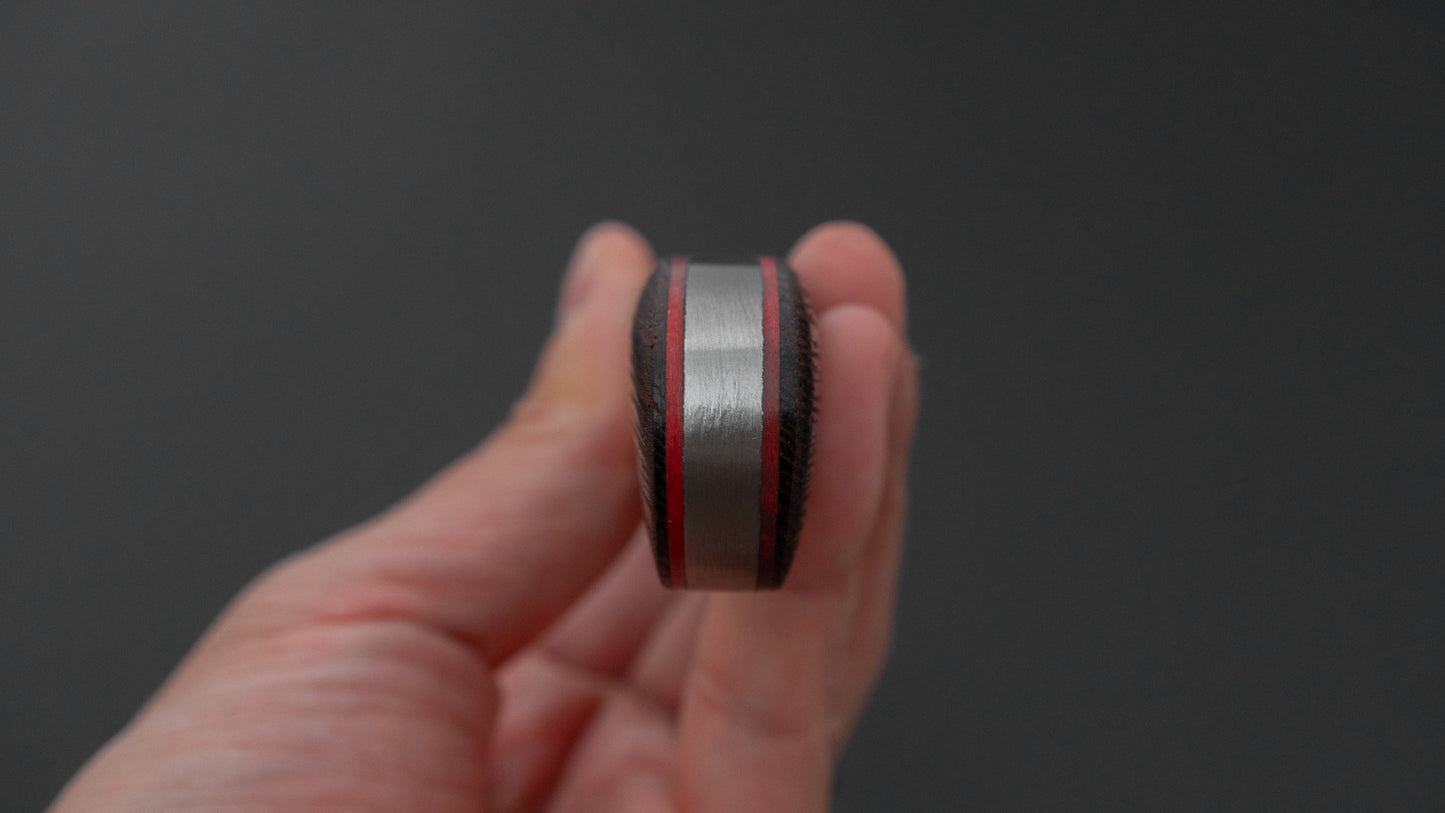かじや次郎 鎚目 洋式 牛刀 210mm 鉄刀木柄 (#843)