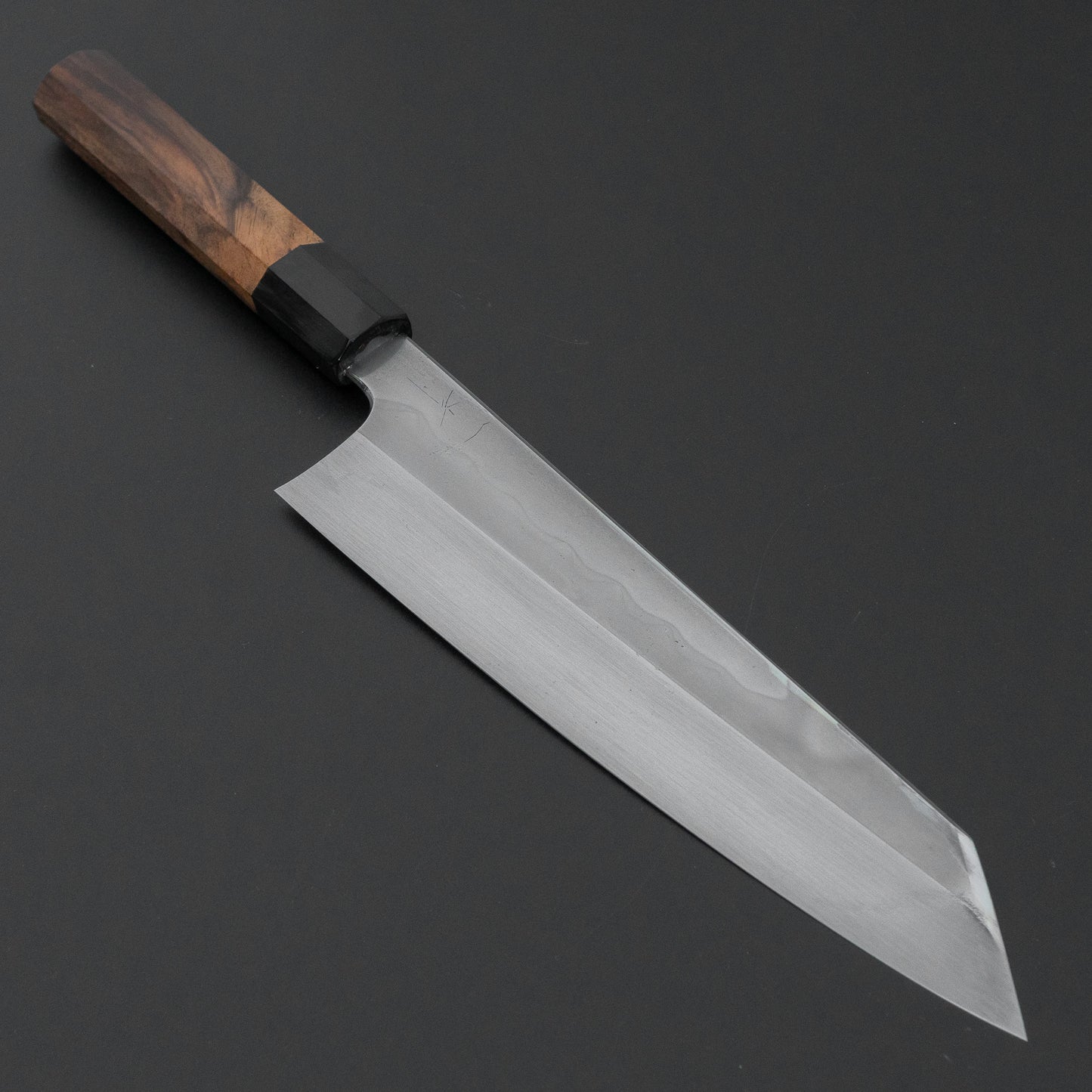 ひとひら 富樫 白一鋼 湾れ紋 水本焼 切付牛刀 240mm 黒柿柄 (#181)