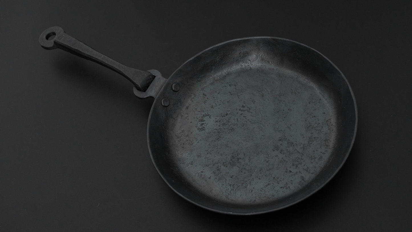 Kanatoko Hand Forged Iron Frying Pan (Removable Handle)