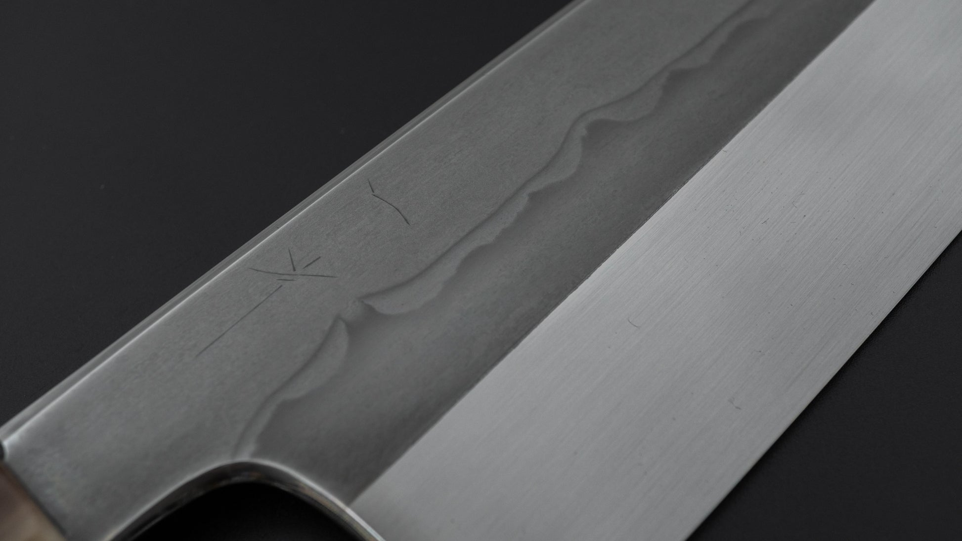 Hitohira Togashi White #1 Sanbonsugi Mizu Honyaki Gyuto 240mm Ziricote Handle (#123/ Saya)