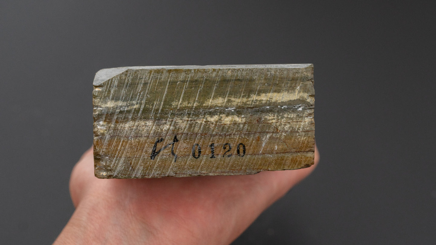 Hitohira Picked Ozuku Suita Natural Stone (No.0120)