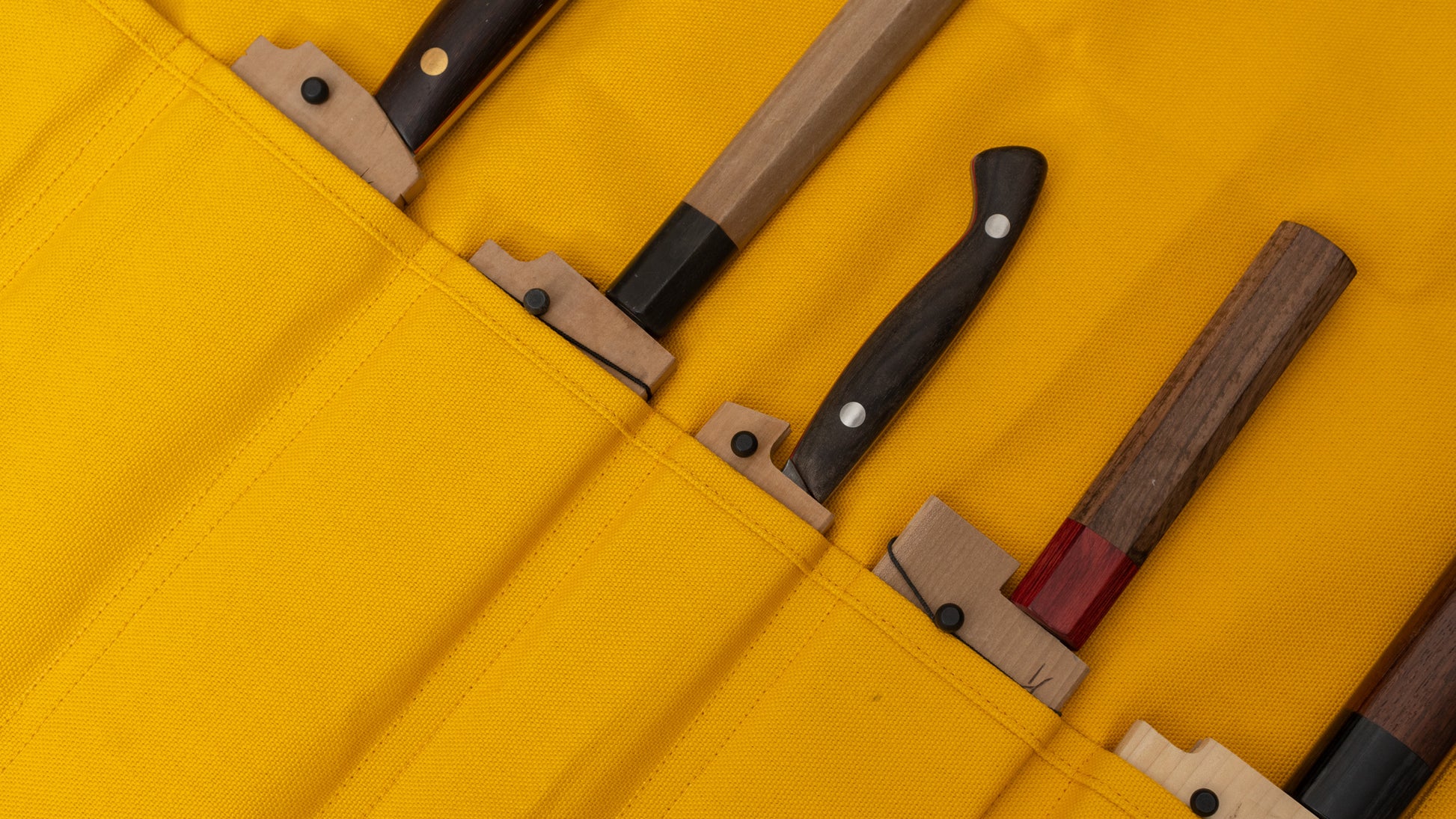 HI-CONDITION Hanpu Canvas 6 Pockets Knife Roll Mustard - HITOHIRA