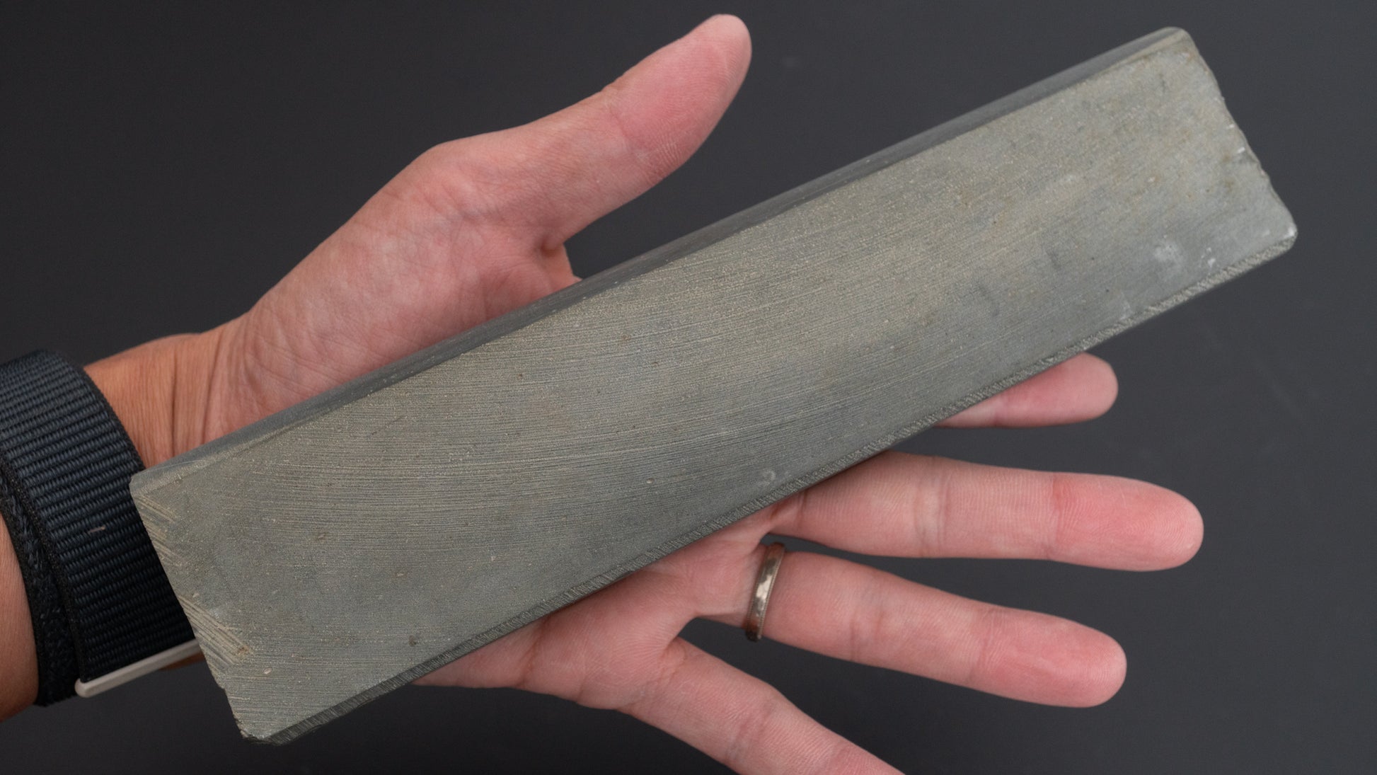 Hitohira Aoto Half Round Natural Stone