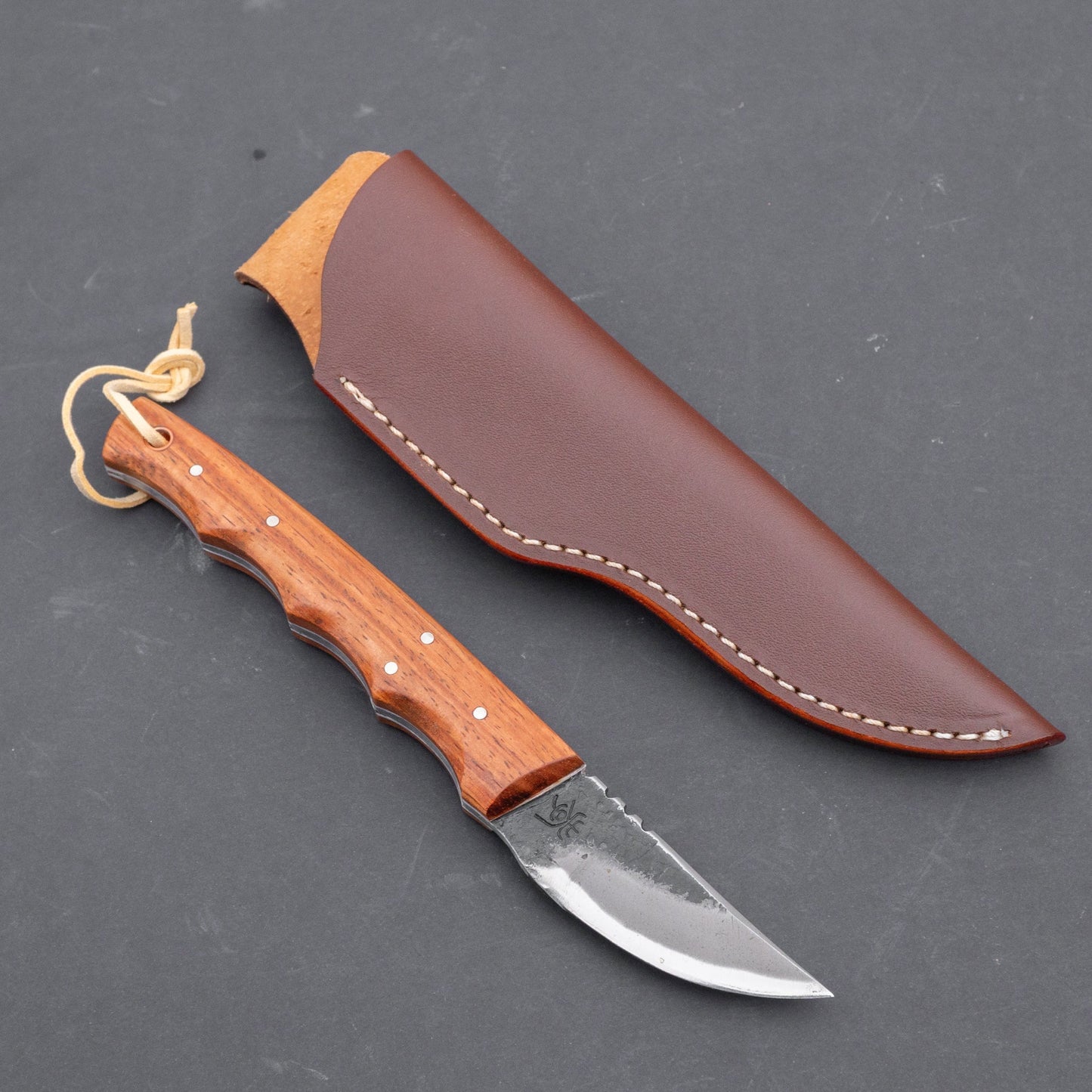 Fukuta Blue #2 Hunting Fixed Blade 60mm Rosewood Handle | HITOHIRA