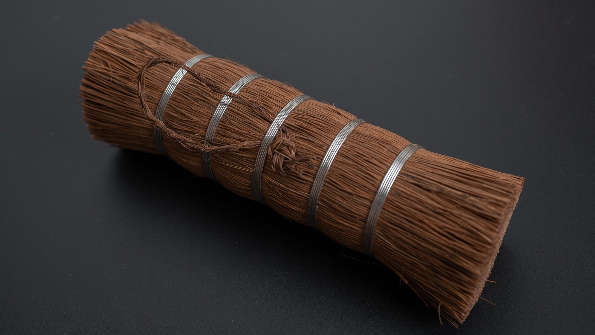 Kanaya Kitchen Tawashi Brush (Palm) - HITOHIRA