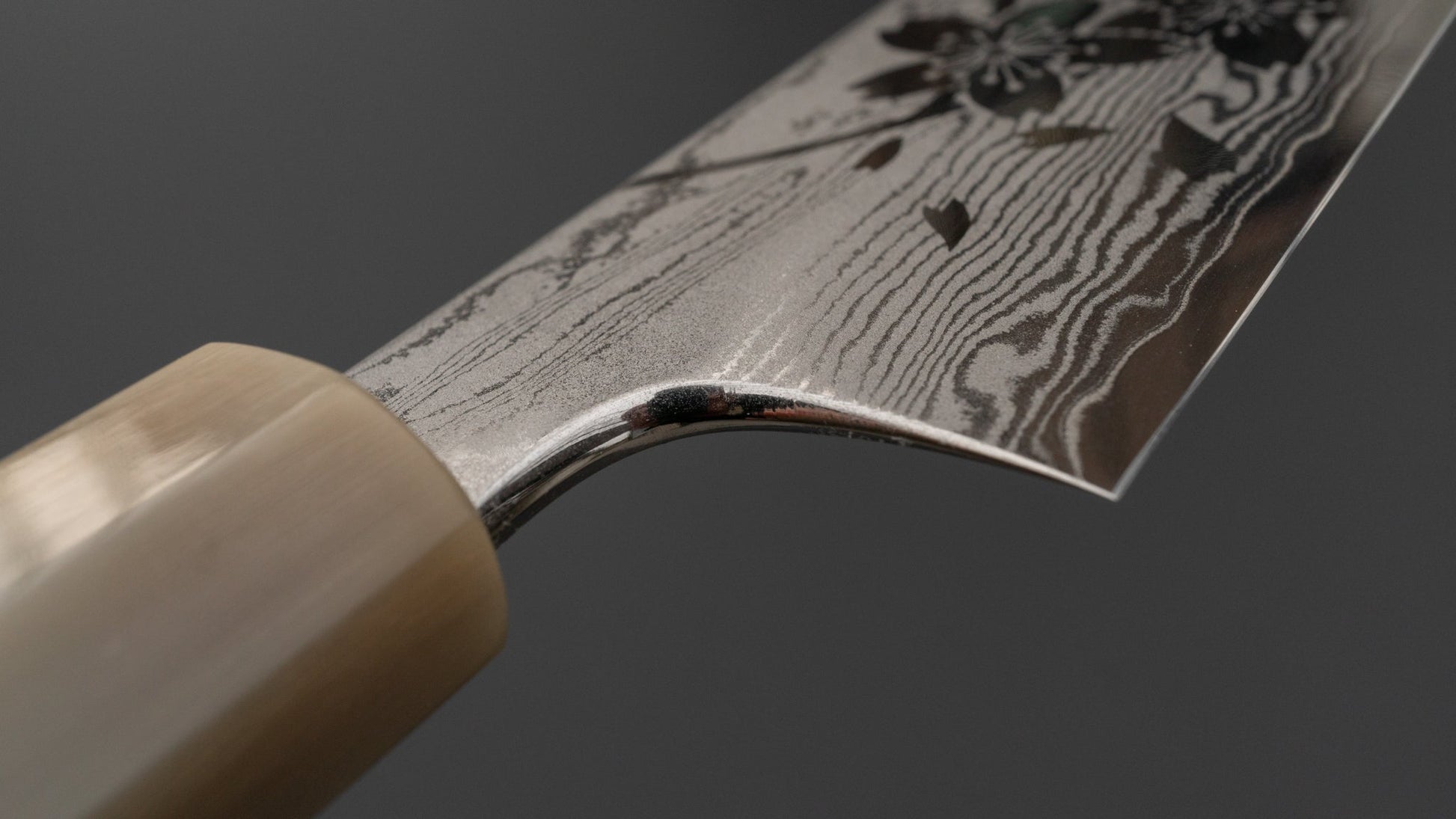 Hitohira Sakura Damascus Gyuto 210mm Sakura Handle (Kambei Sharpening) | HITOHIRA
