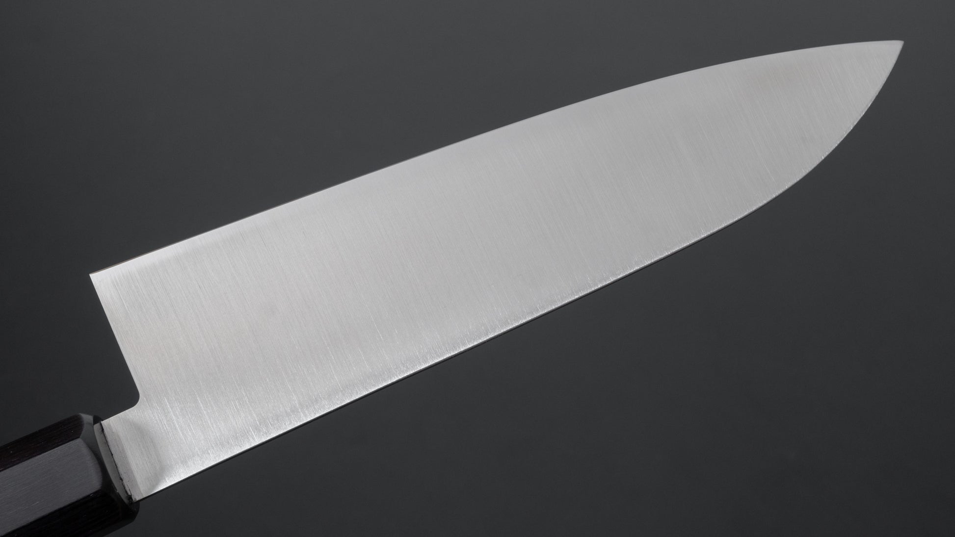 Hitohira Imojiya TH Stainless Santoku 180mm Pakka Handle (Wa) - HITOHIRA