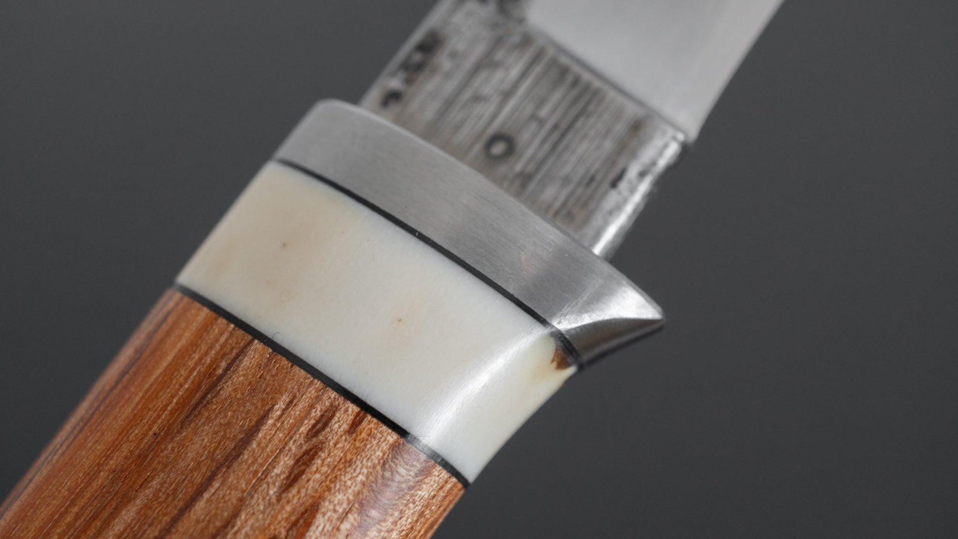 Kanatoko Work Knife Fixed Blade 80mm Red Oak Handle (#001) - HITOHIRA