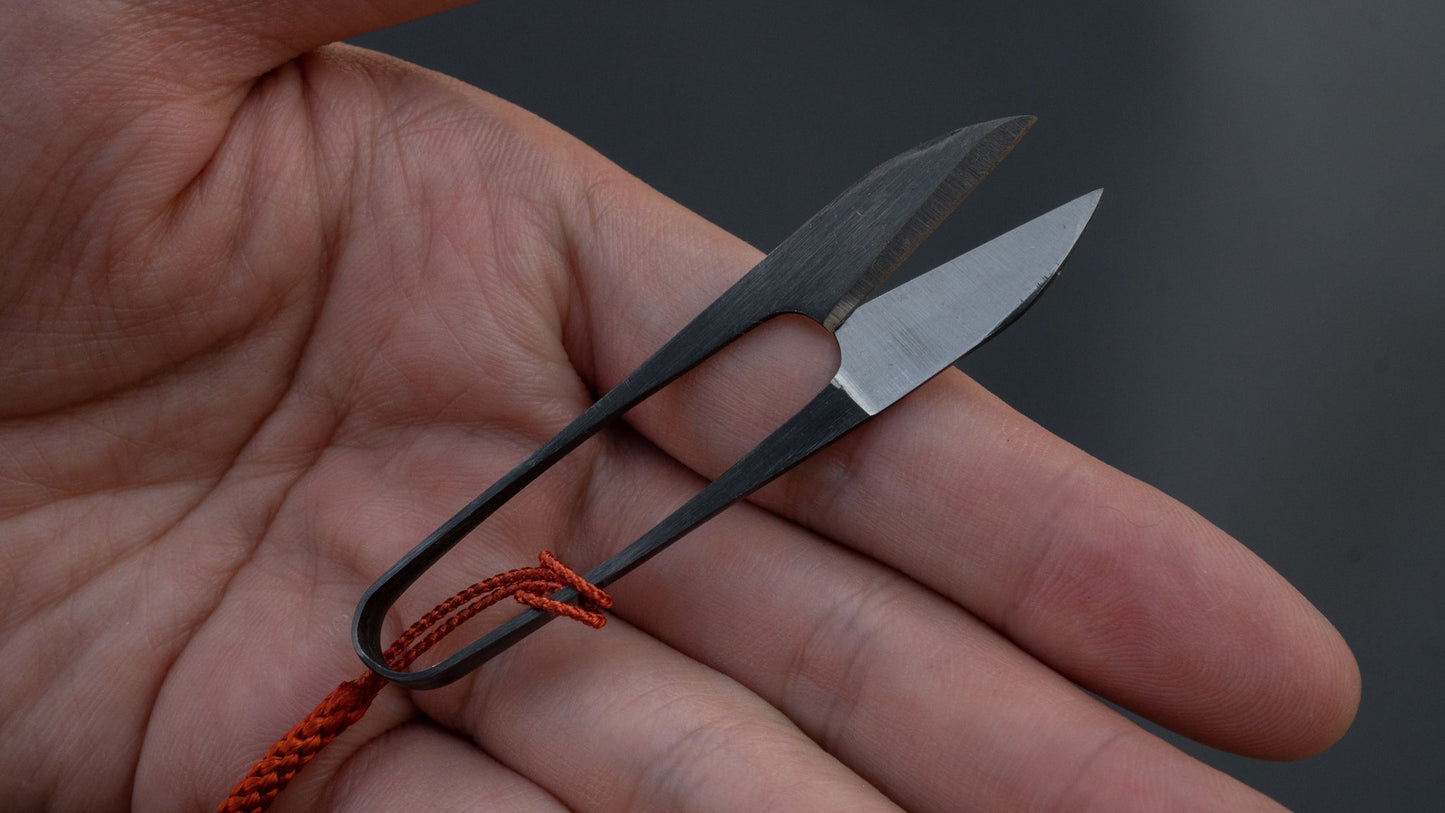 Morihei Kikuyu Nigiri Thread Shears 75mm (in Chiyo Paper Box with Ring) | HITOHIRA